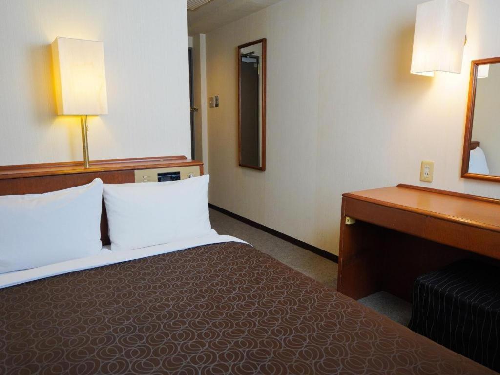 Plaza Hotel Tenjin Fukuoka  Exteriör bild